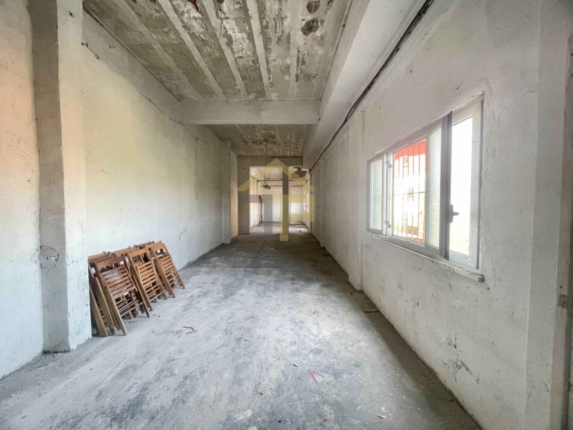 Magazzino in vendita a Palermo