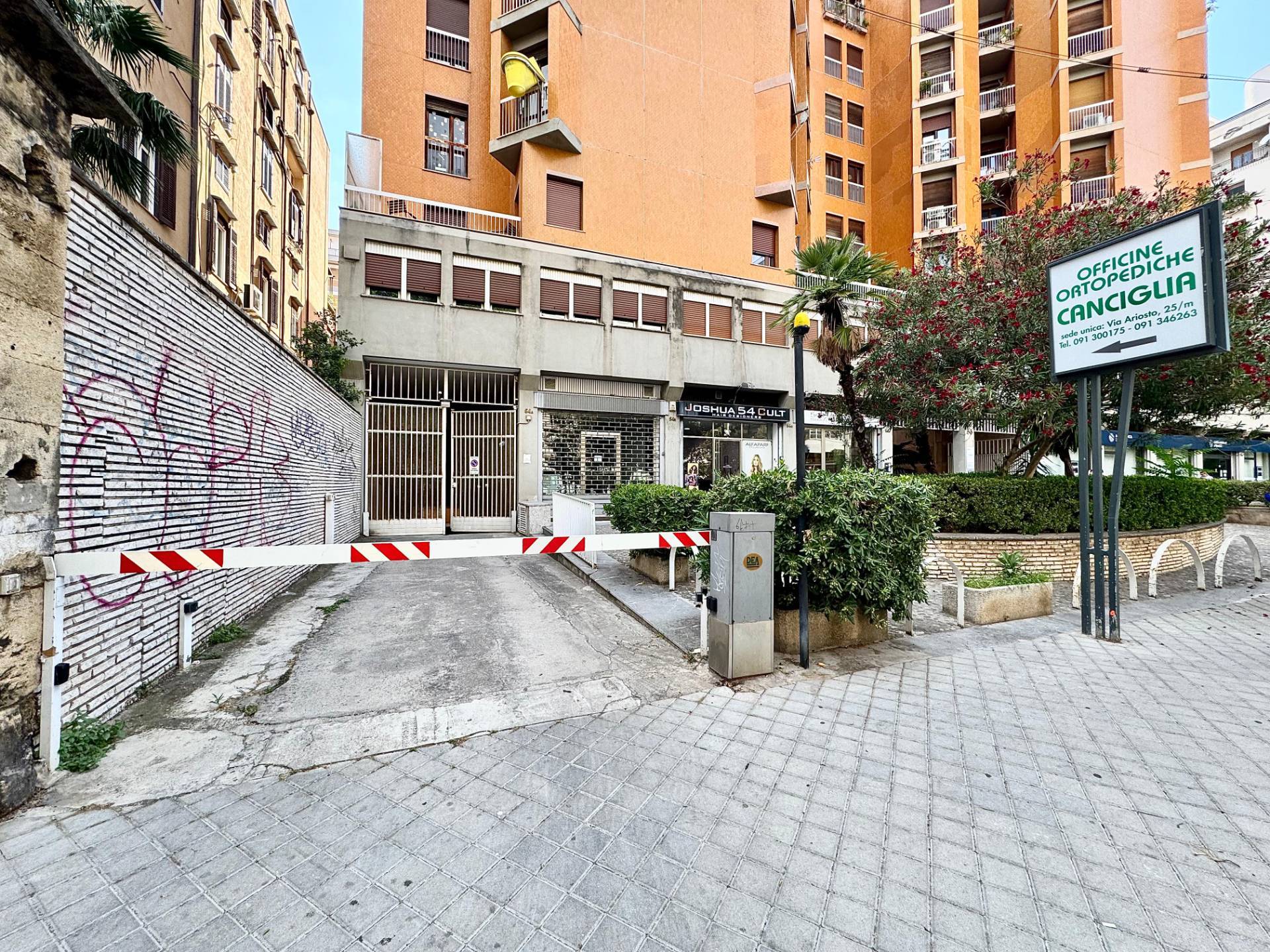 Box o garage in vendita a Palermo, Libert