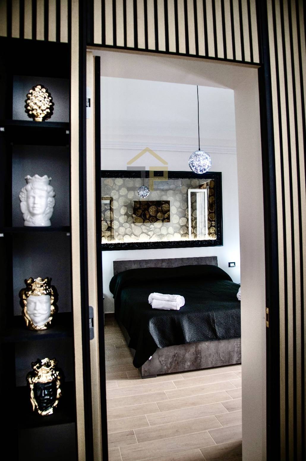 Appartamento in vendita a Palermo, Centro storico