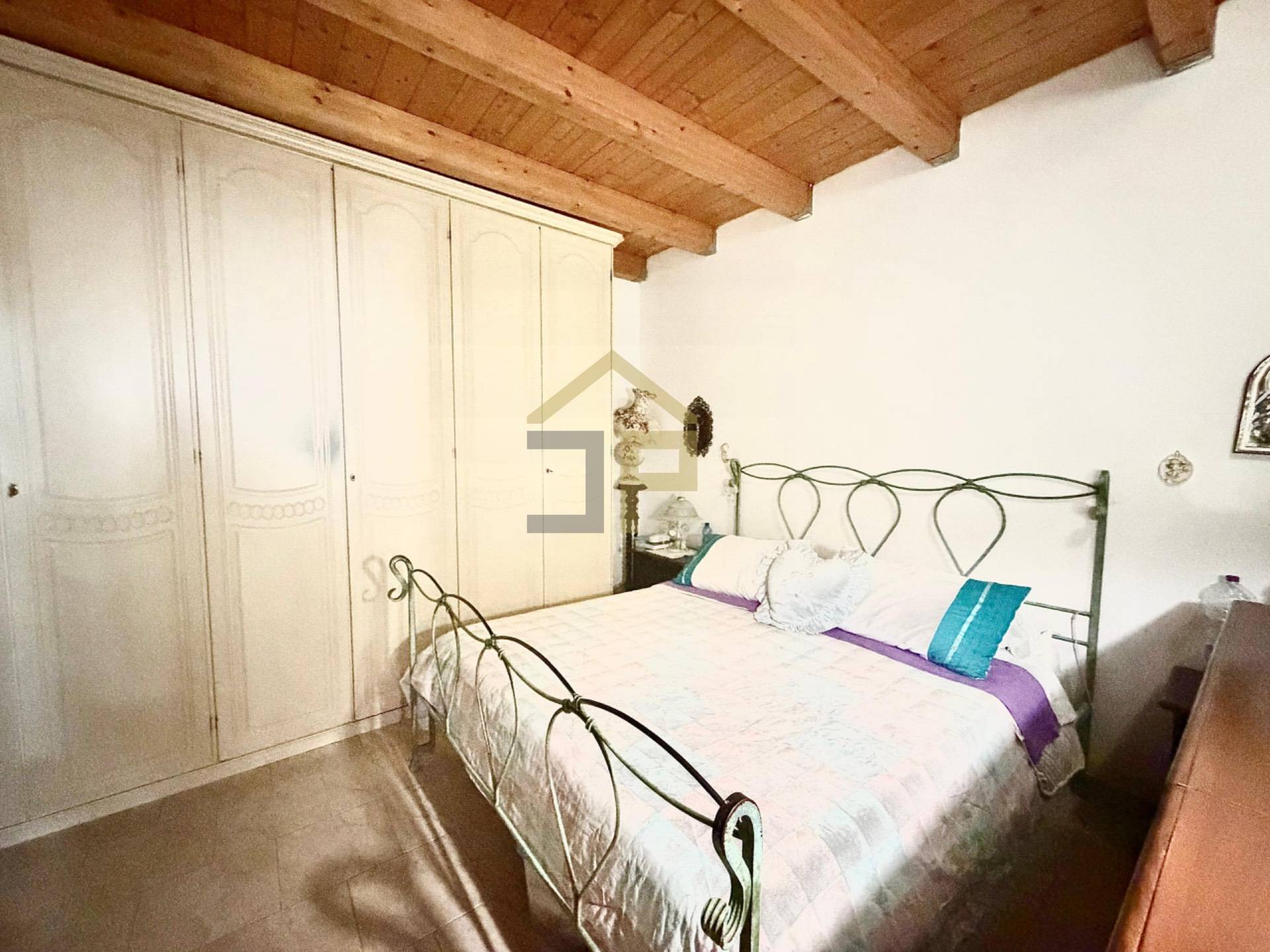 Appartamento in vendita a Palermo, Zisa