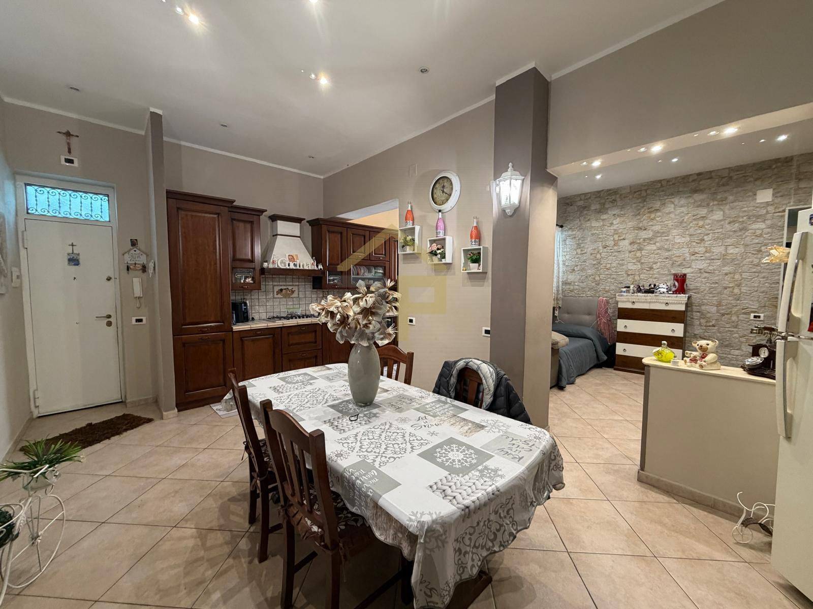 Appartamento in vendita a Palermo, Oreto