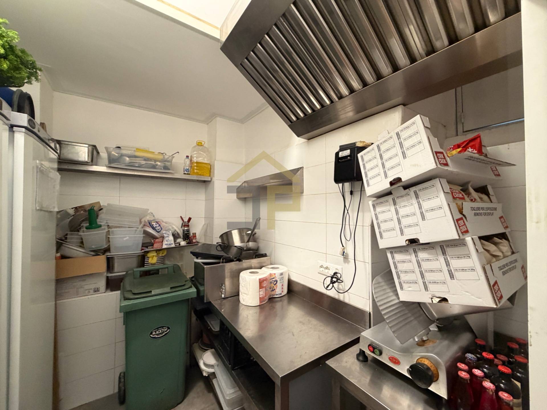 Attivit commerciale in vendita a Palermo, Centro storico