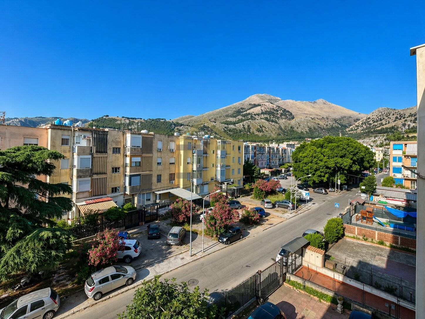 Appartamento in vendita a Palermo, Borgonuovo