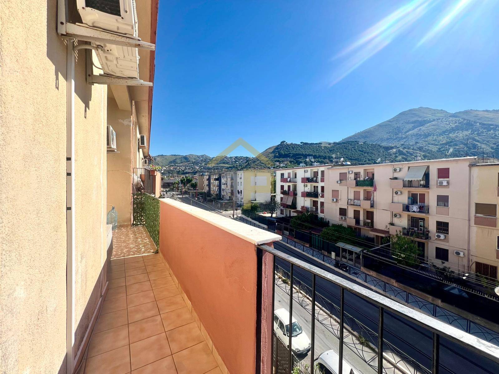 Appartamento in vendita a Palermo, Borgonuovo