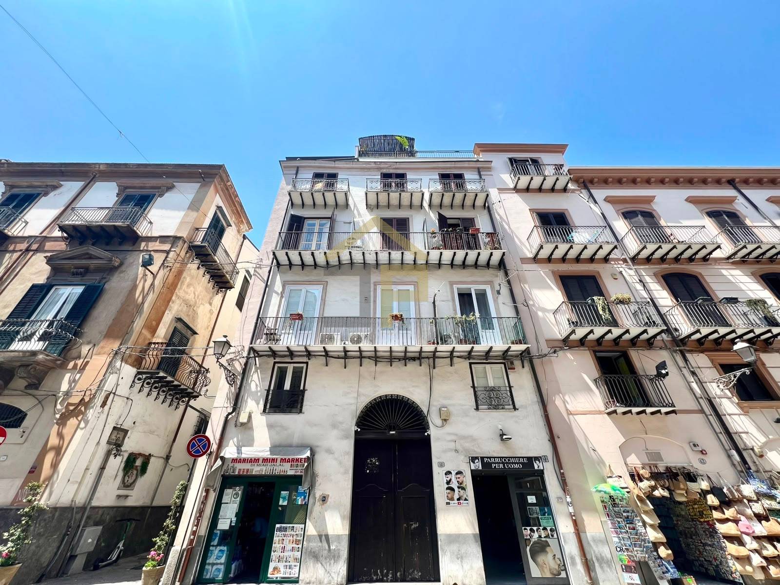 Appartamento in vendita a Palermo, Centro storico