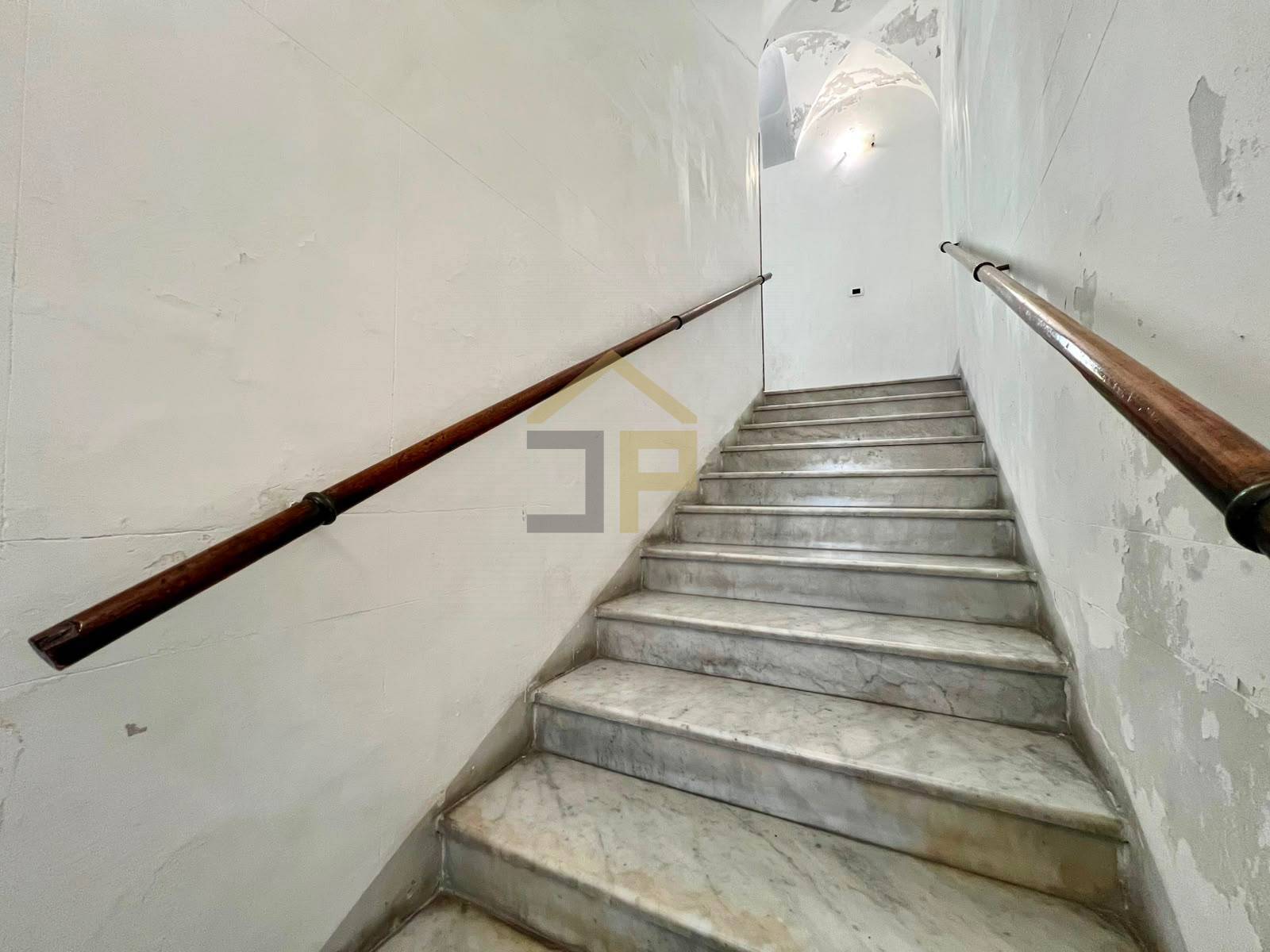 Appartamento in vendita a Palermo, Centro storico