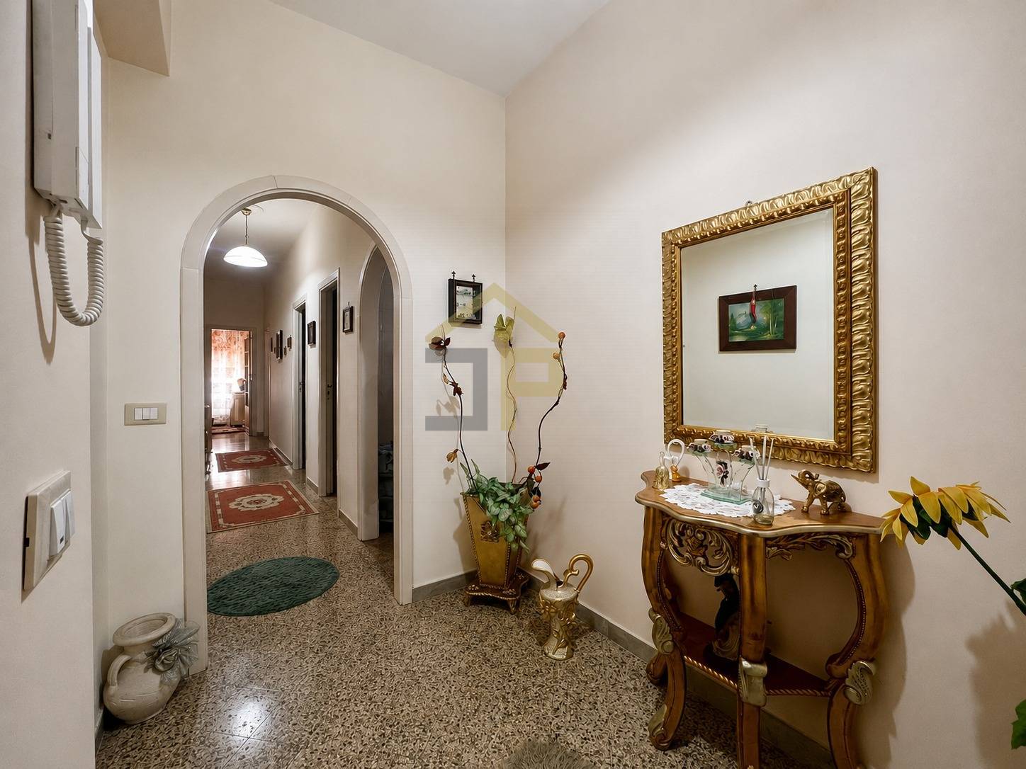 Appartamento in vendita a Palermo, Borgonuovo
