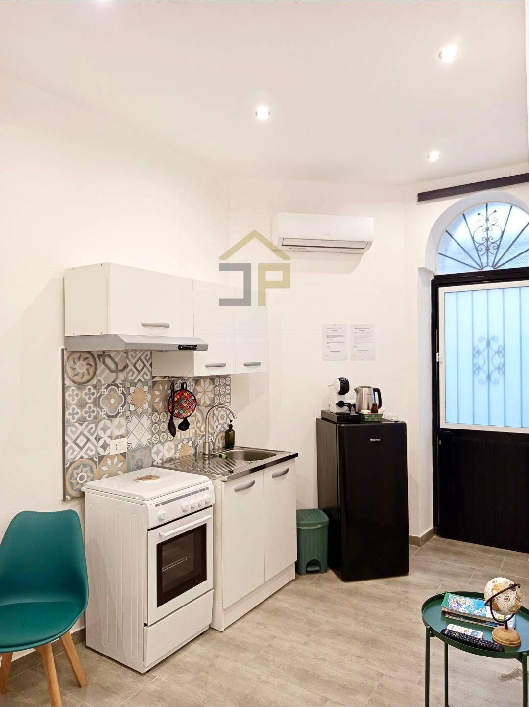 Appartamento in vendita a Palermo, Centro storico