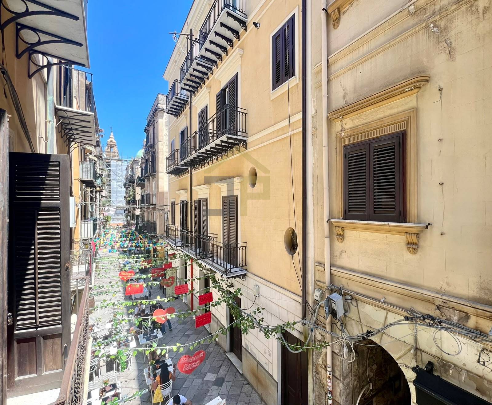 Appartamento in vendita a Palermo, Centro storico