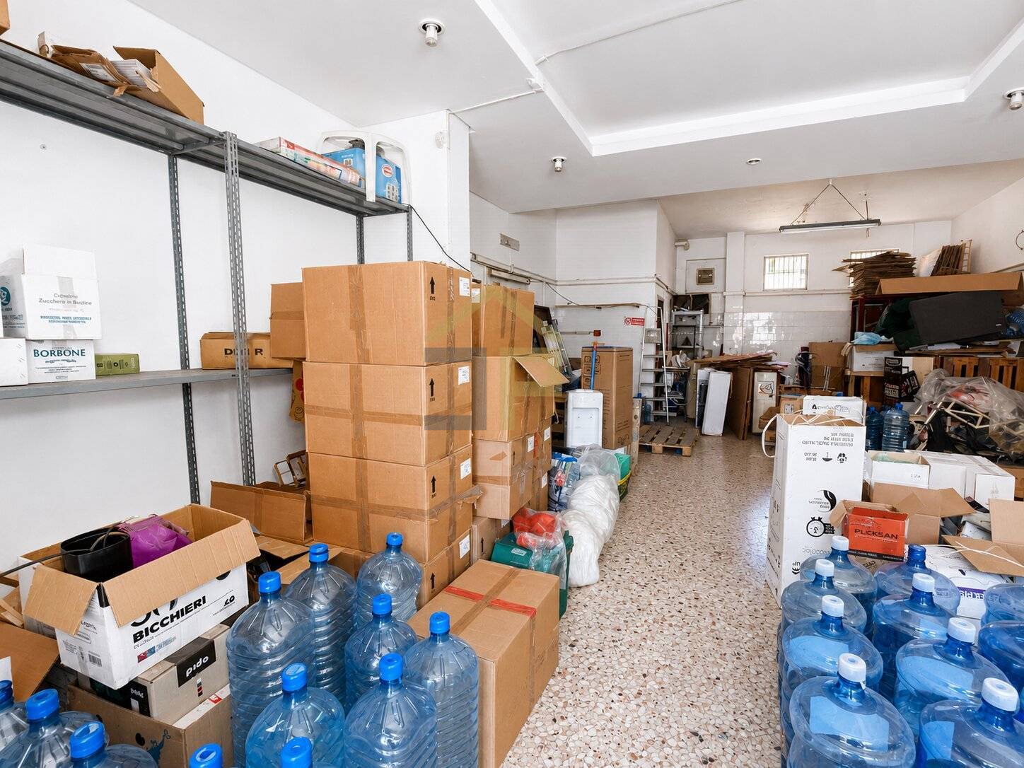 Locale commerciale in vendita a Palermo
