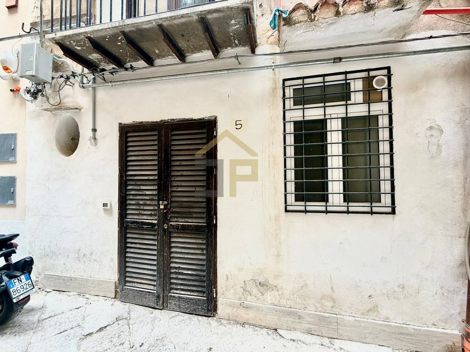 Appartamento in vendita a Palermo, Centro storico