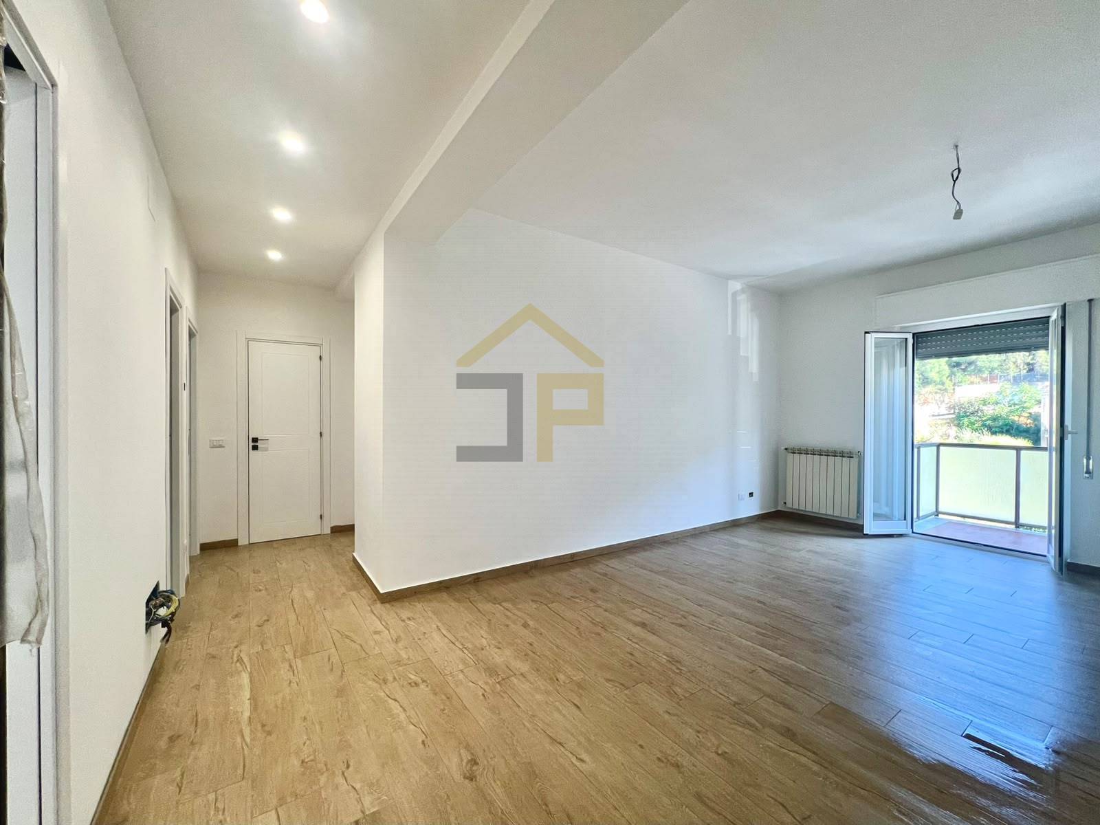 Appartamento in vendita a Palermo, Borgonuovo