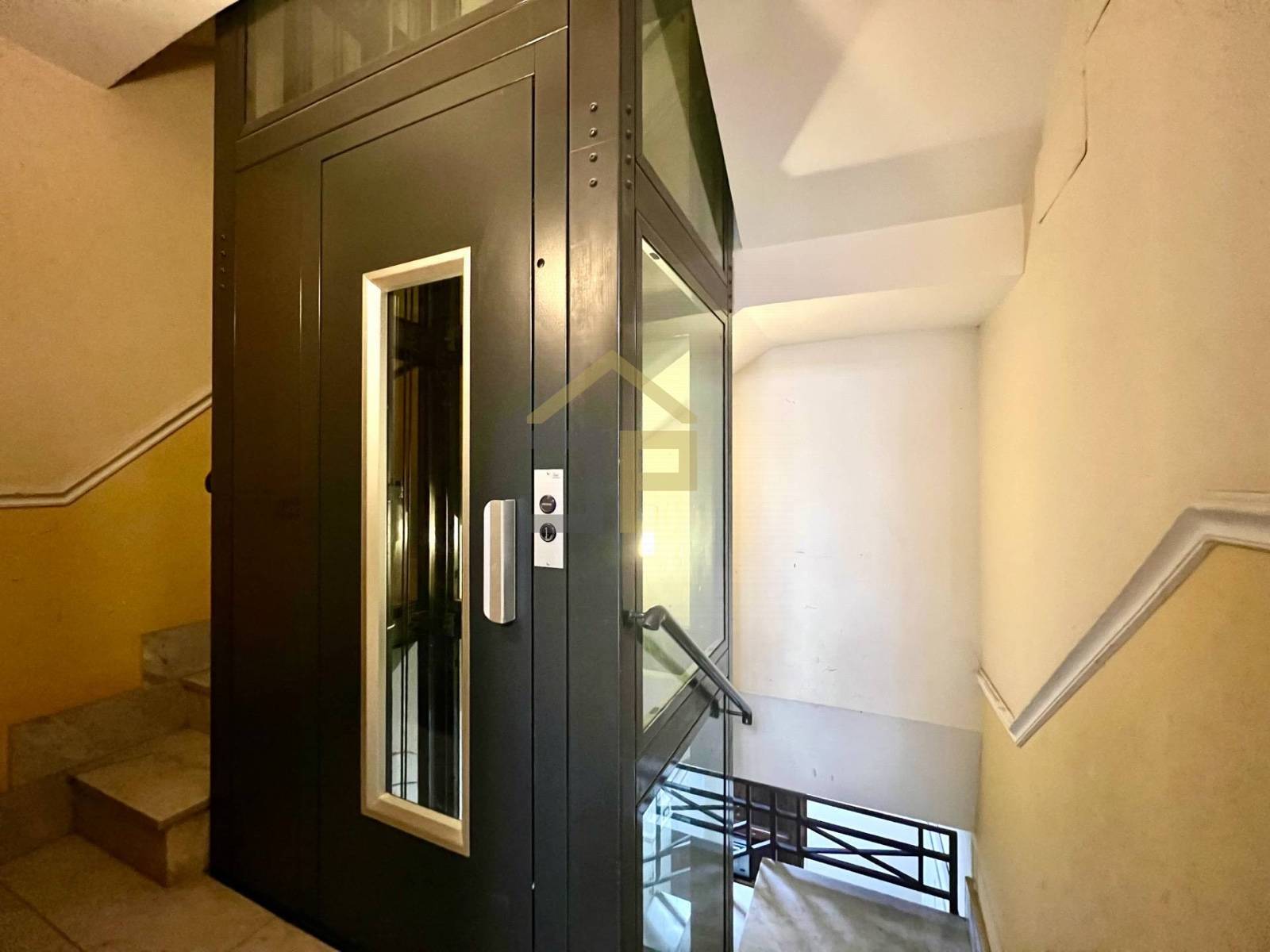 Appartamento in vendita a Palermo, Centro storico