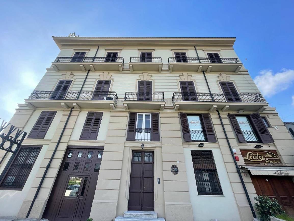 Appartamento in vendita a Palermo, Corso dei Mille