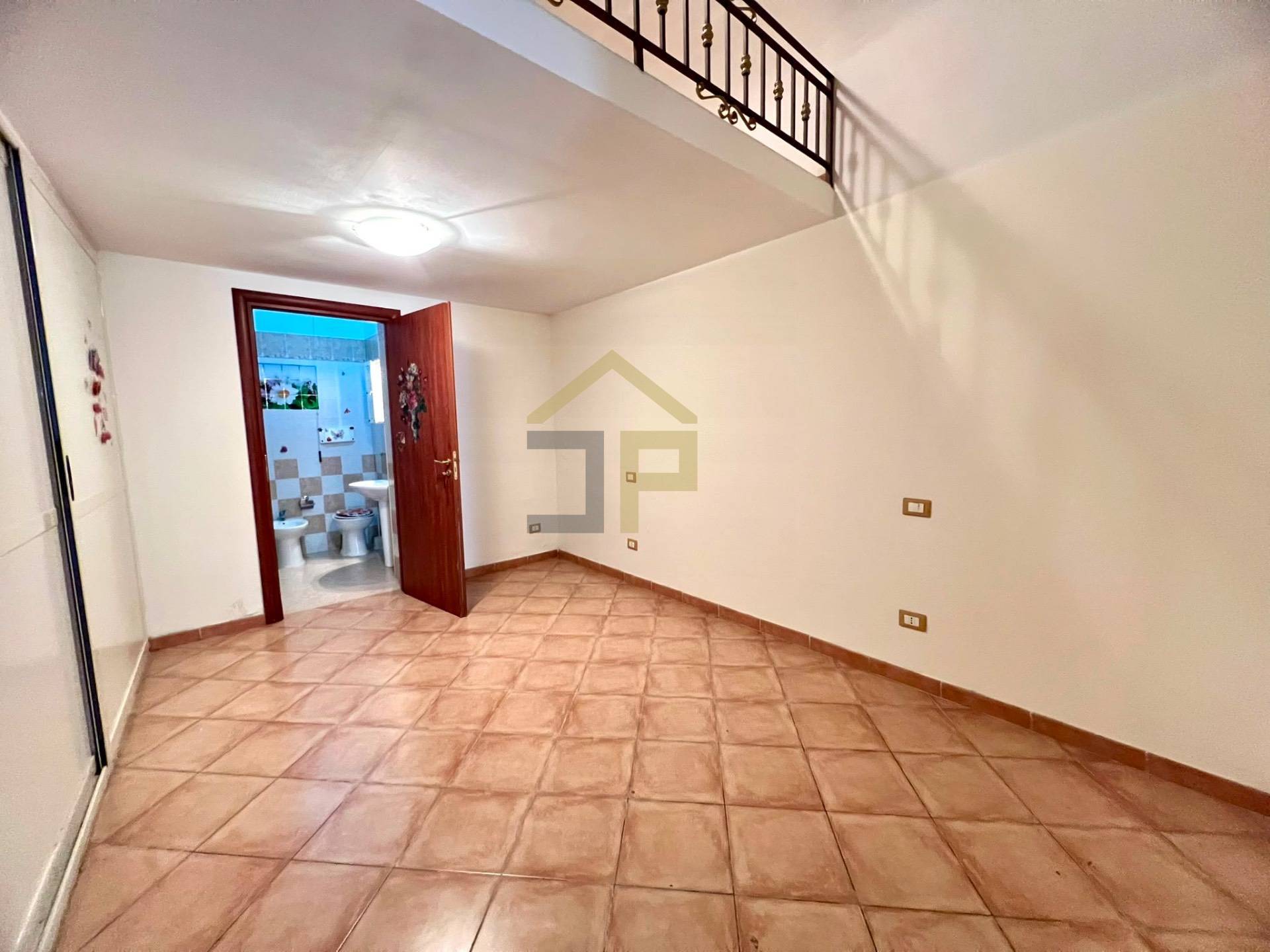 Appartamento in vendita a Palermo, Corso dei Mille