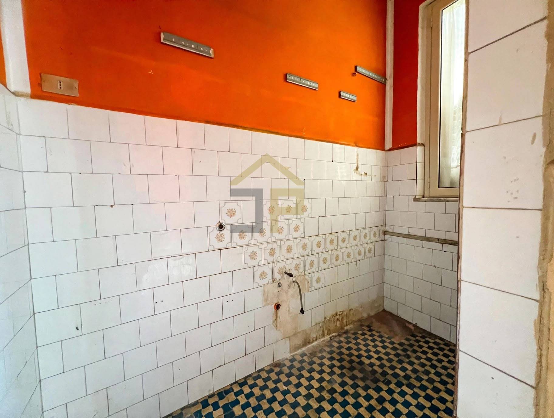 Palazzina in vendita a Palermo, Corso dei Mille