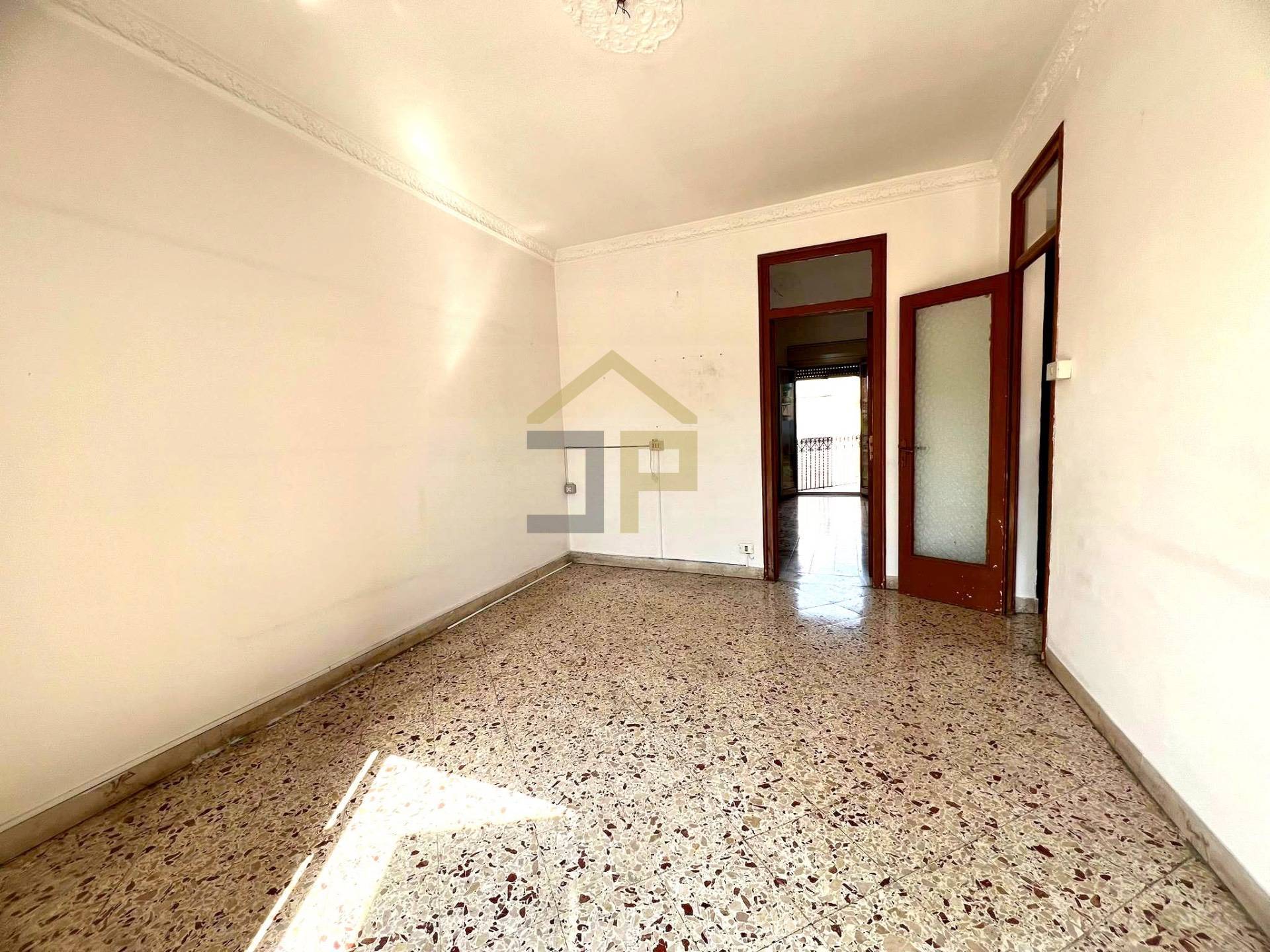 Appartamento in vendita a Palermo, Corso dei Mille