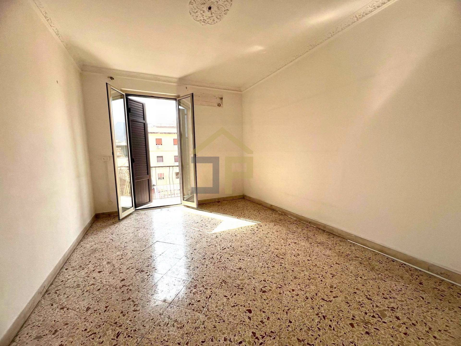 Appartamento in vendita a Palermo, Corso dei Mille