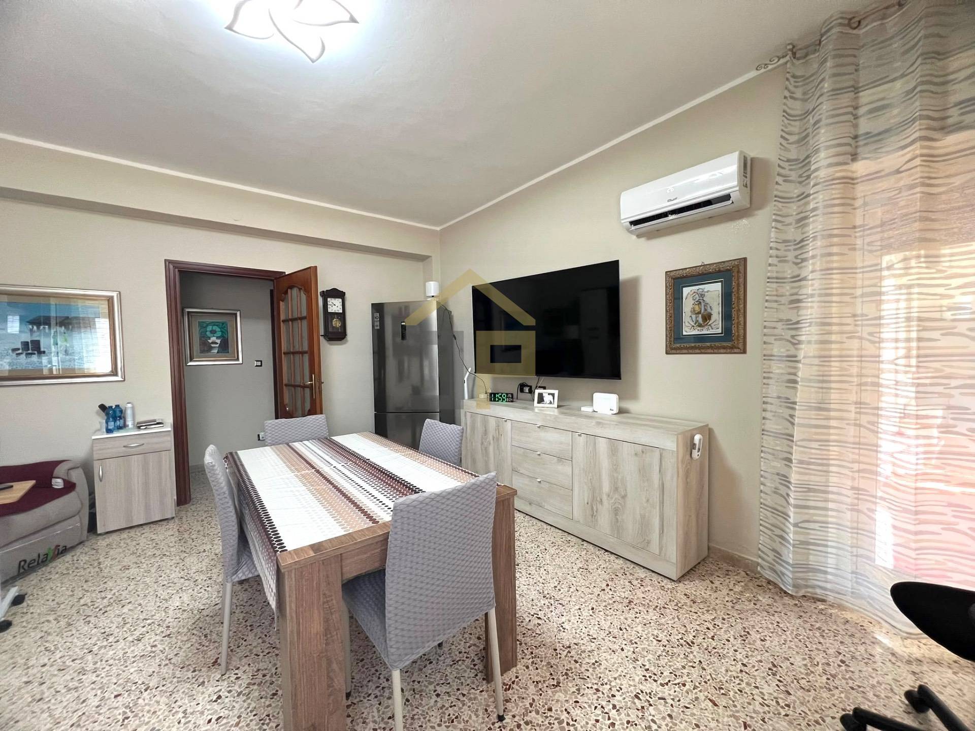 Appartamento in vendita a Palermo, Indipendenza