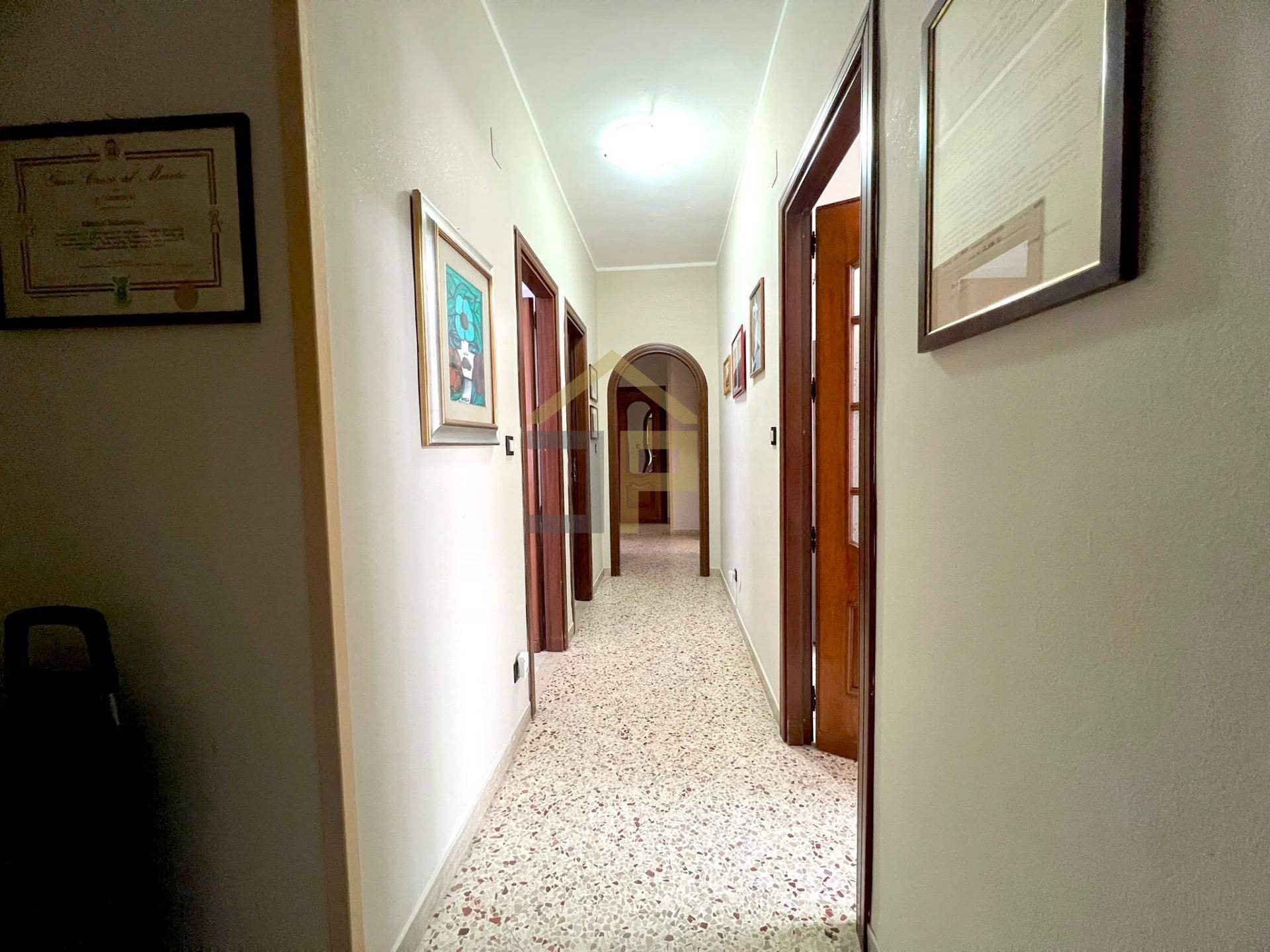 Appartamento in vendita a Palermo, Indipendenza