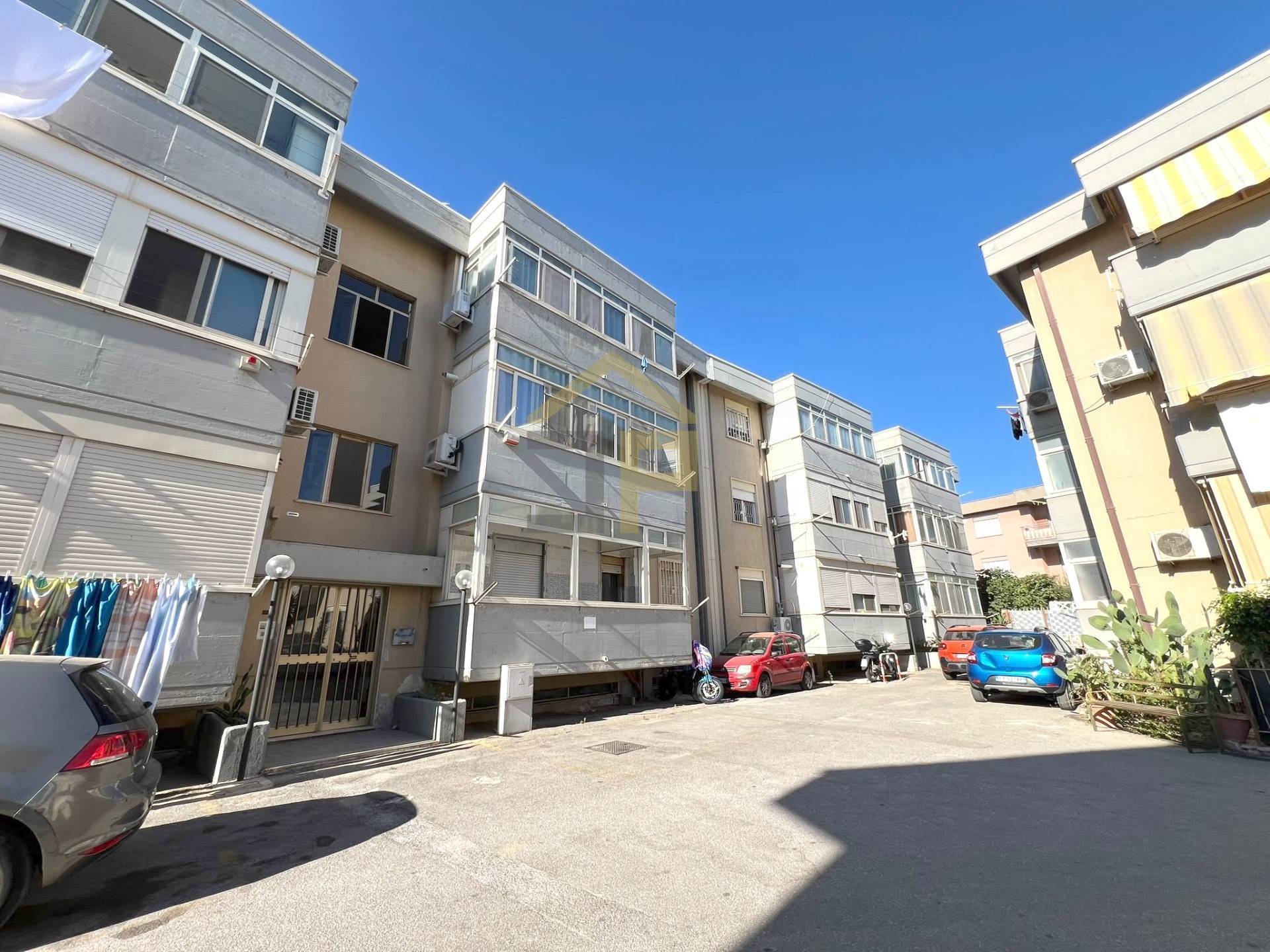 Appartamento in vendita a Palermo, Corso dei Mille