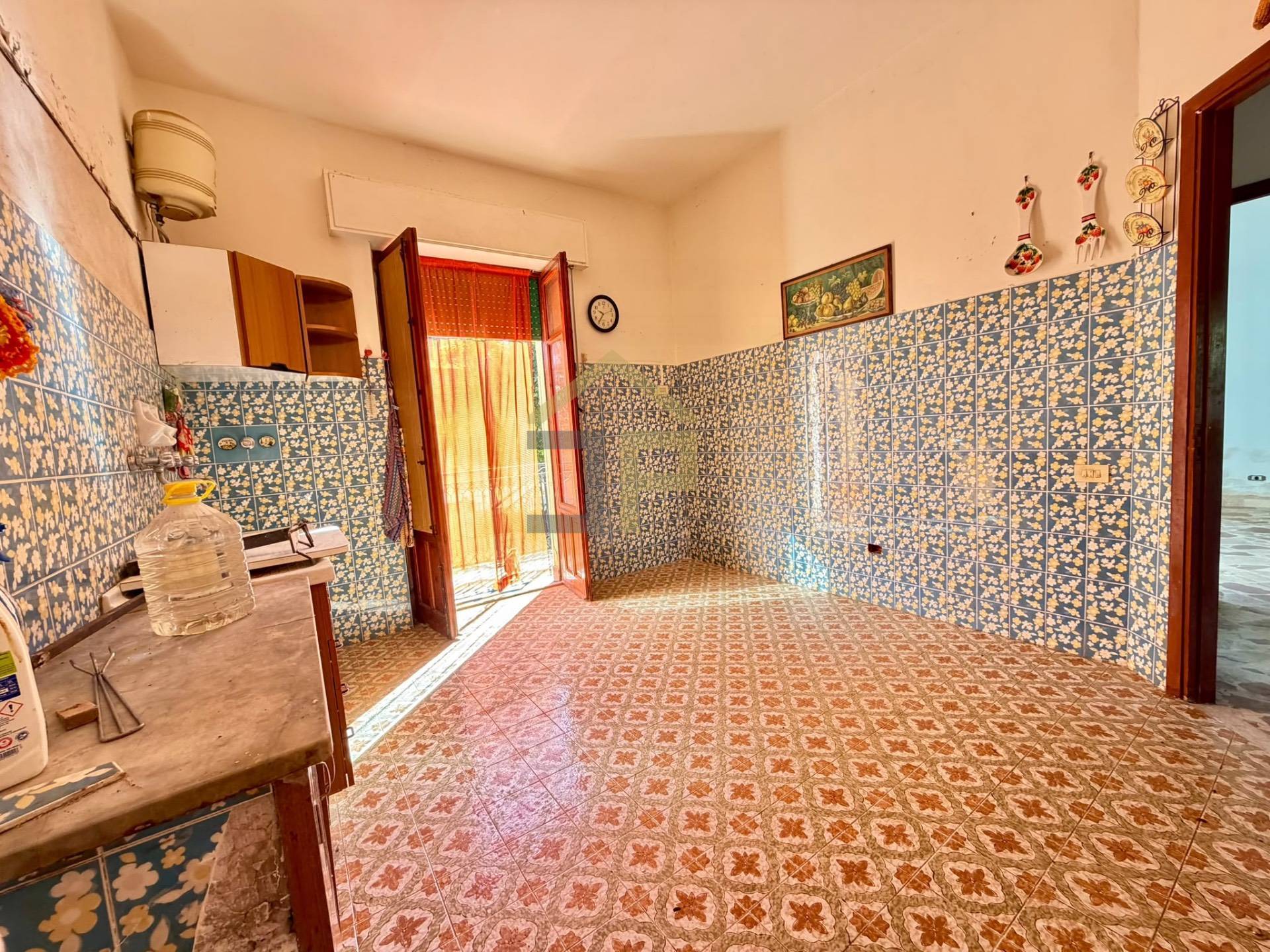Porzione Di Villa Bifamiliare in vendita a Bagheria, Aspra