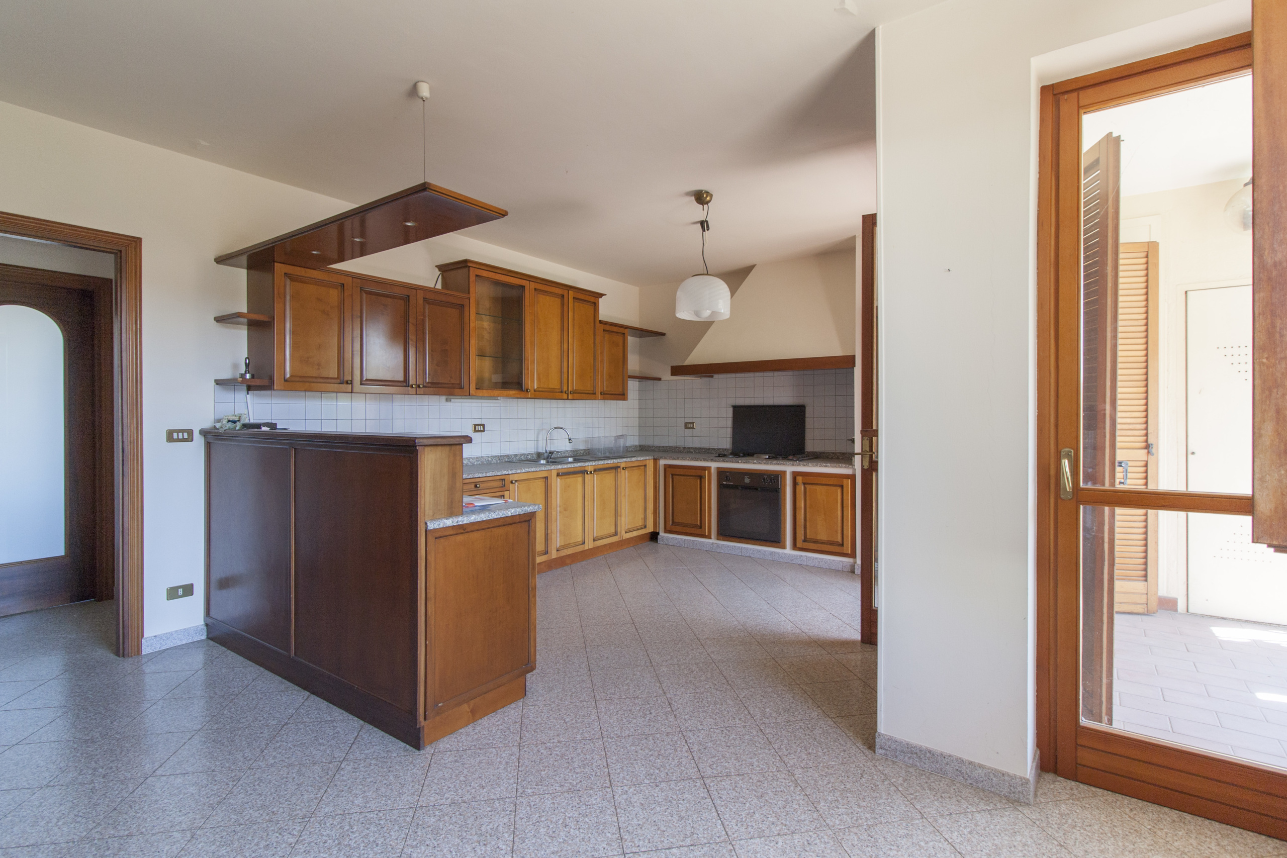 Trilocale con box in via g. matteotti 4, Cherasco