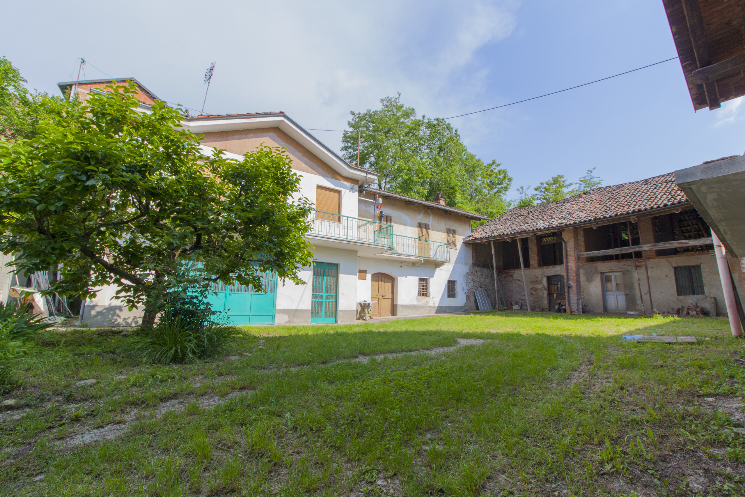 Casa indipendente con giardino in via meane 35, Cherasco