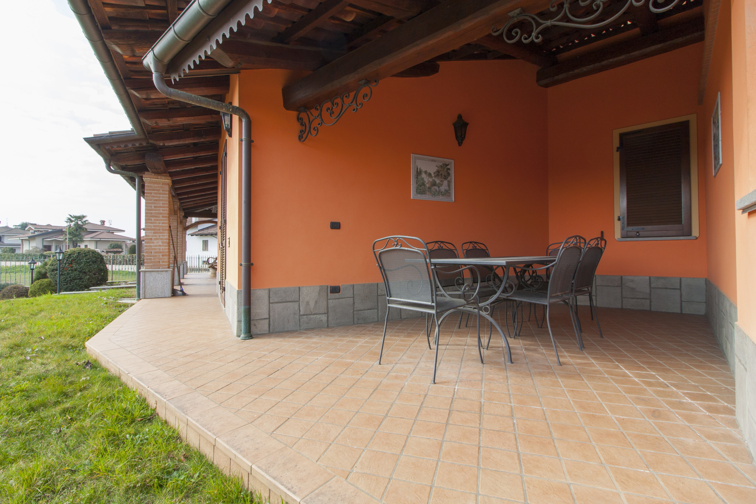 Villa con box doppio in via risorgimento, Narzole