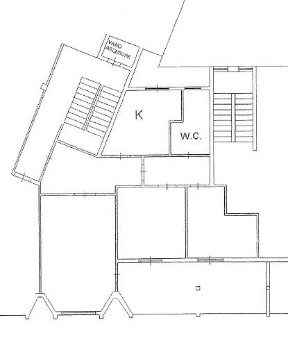 Quadrilocale con terrazzi a Carrara