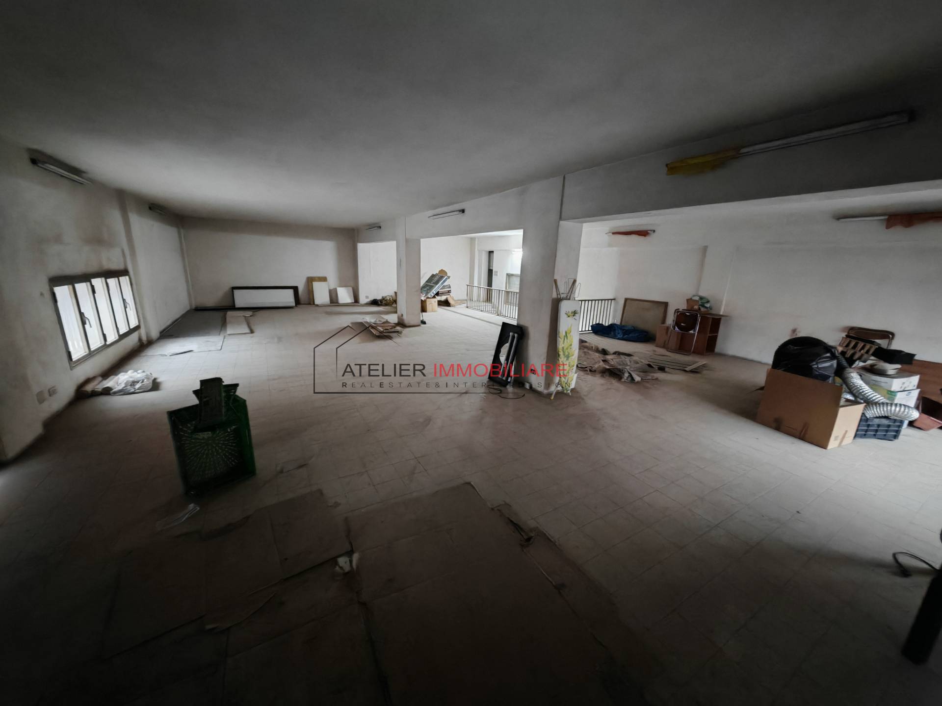 Magazzino in vendita a Ragusa