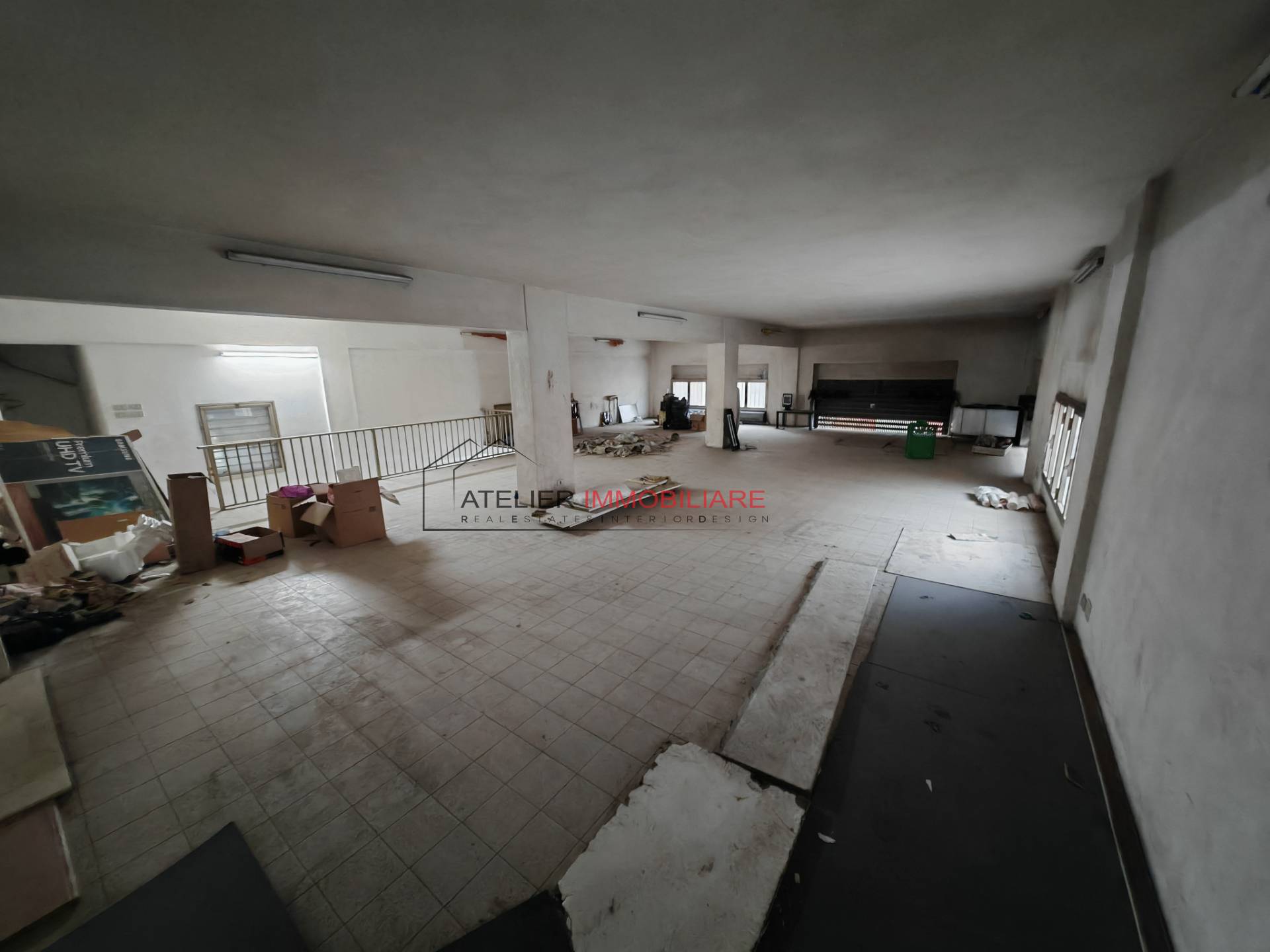 Magazzino in vendita a Ragusa