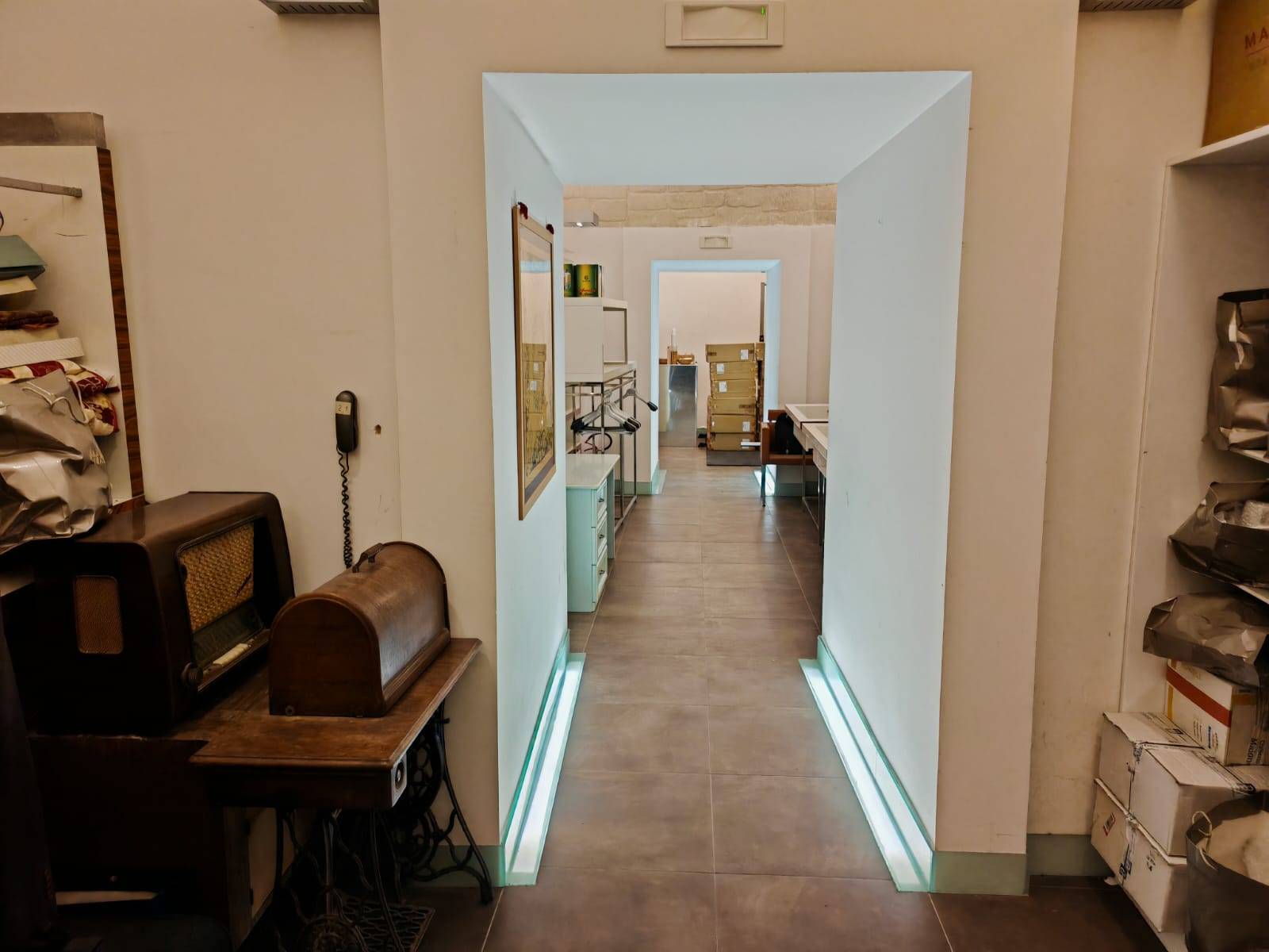 Locale commerciale in affitto a Ragusa