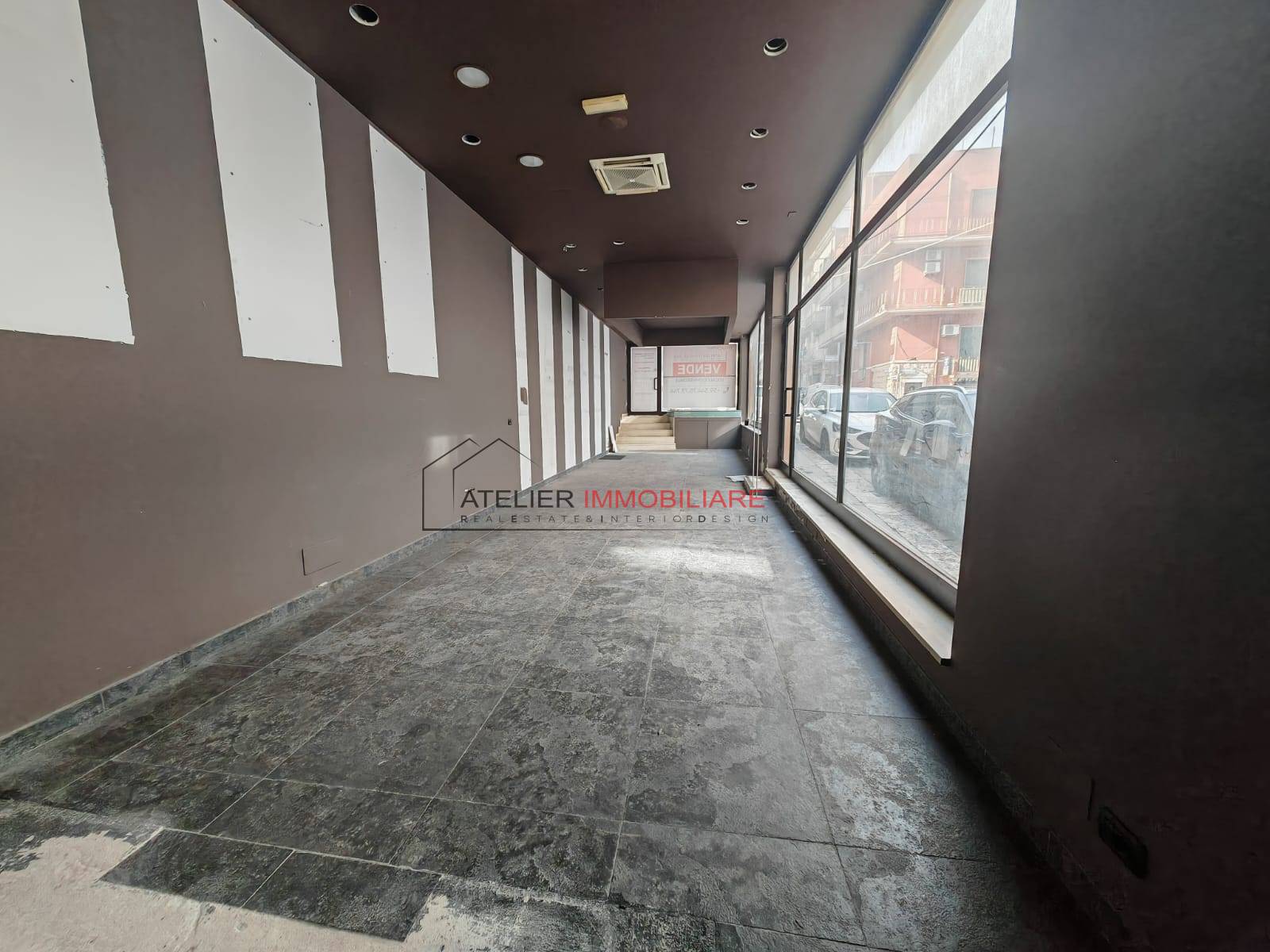 Locale commerciale in vendita a Ragusa