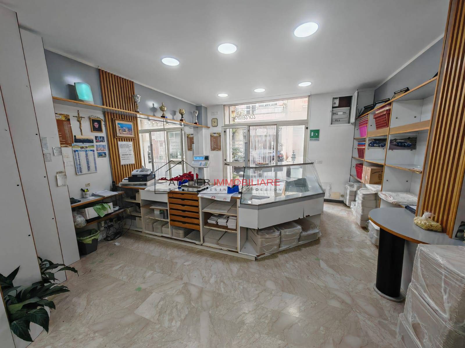 Attivit commerciale in vendita a Ragusa