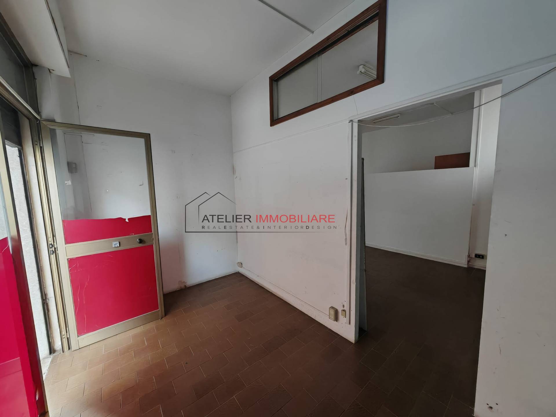 Locale commerciale in vendita a Ragusa