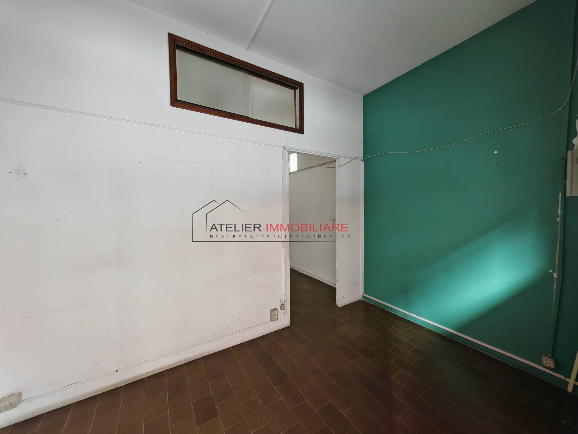 Locale commerciale in vendita a Ragusa