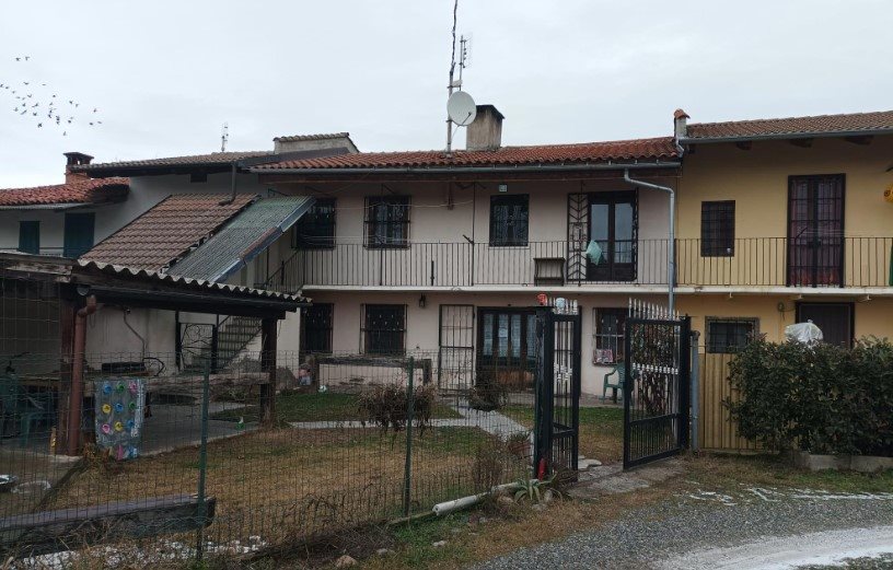 Appartamento in vendita a Cavour