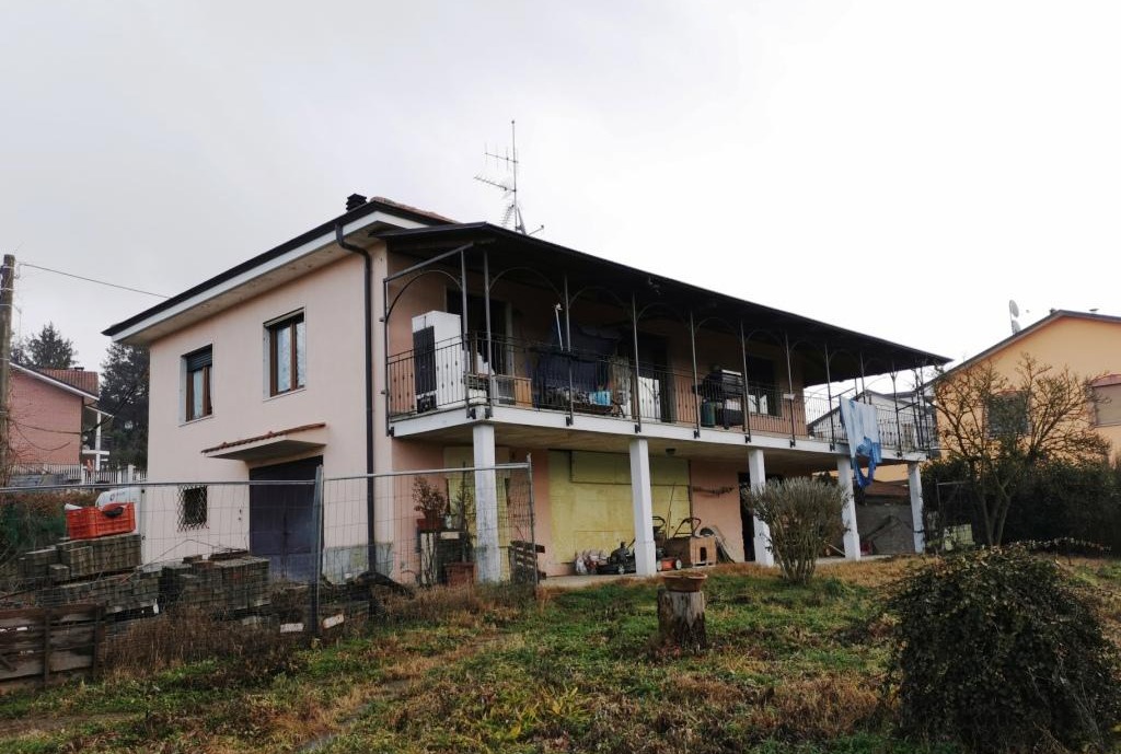 Villa in vendita a Rivalba