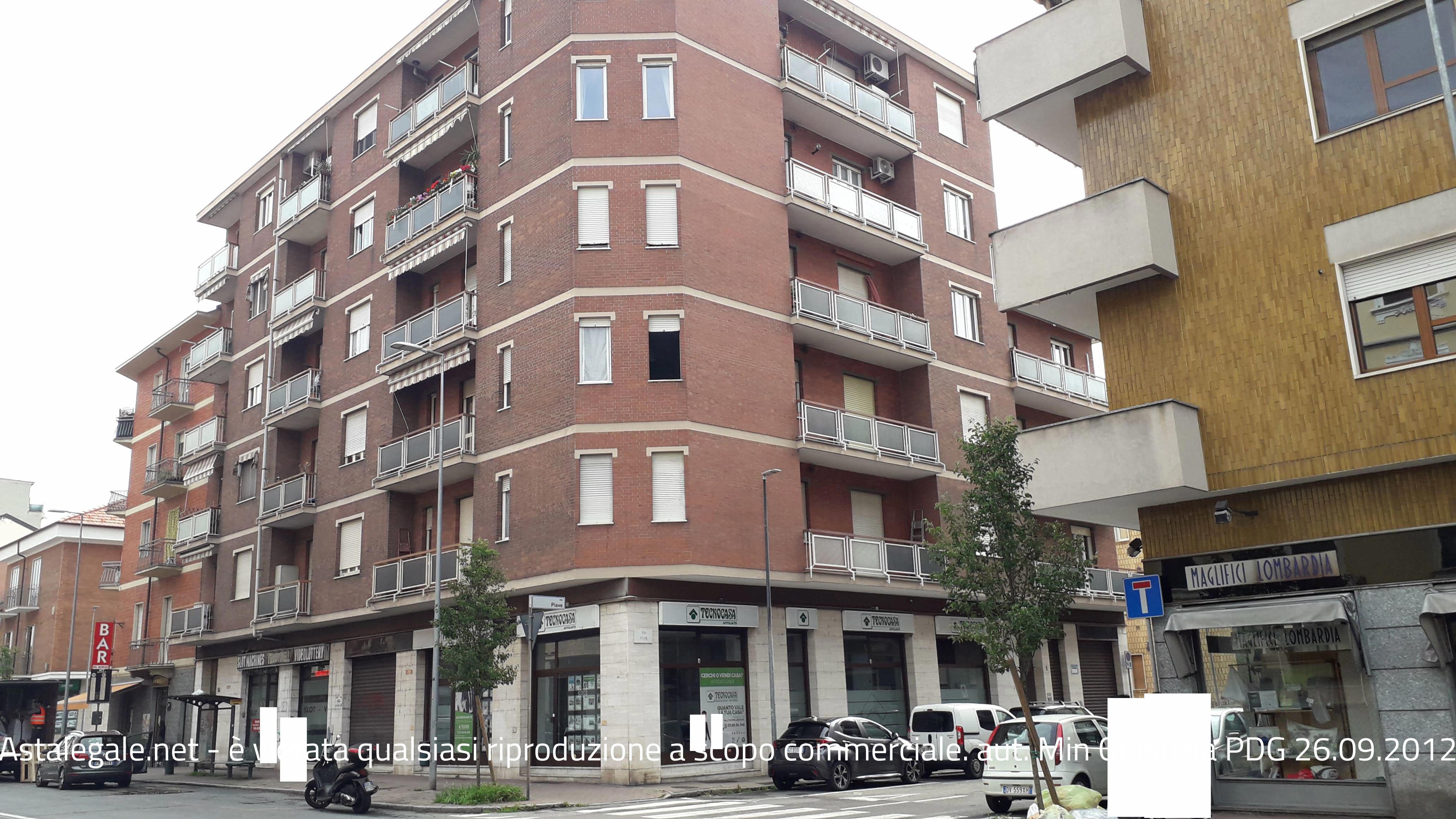 Locale commerciale in vendita a Moncalieri