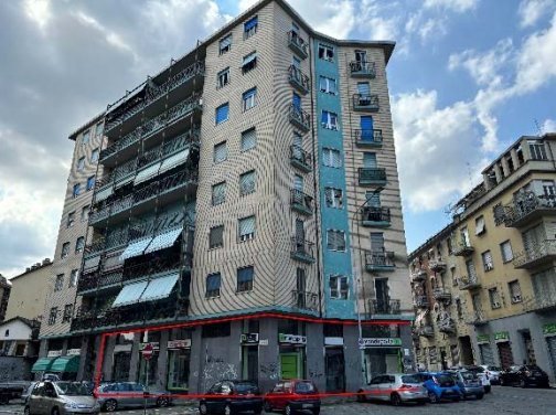 Locale commerciale in vendita a Torino