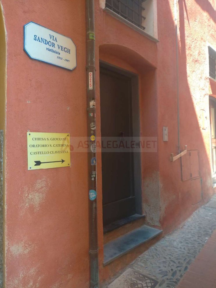 Bilocale in vendita a Cervo