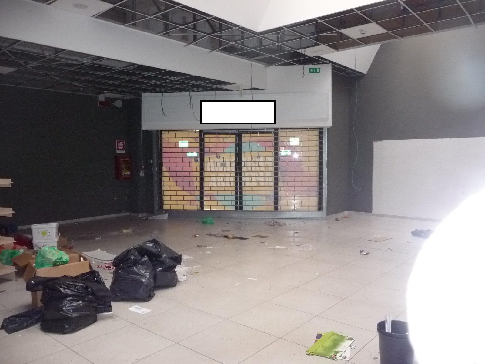 Locale commerciale in vendita a Caselle Torinese