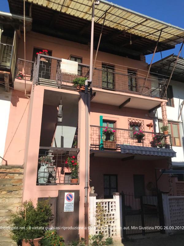 Quadrilocale in vendita a Forno Canavese