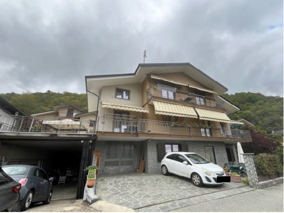 Villa in vendita a Pinasca