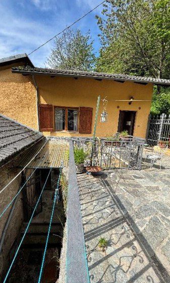 Quadrilocale in vendita a Perosa Argentina