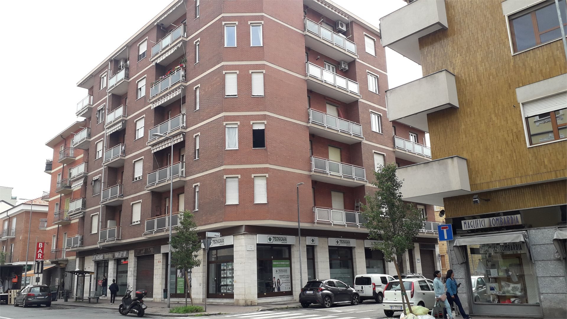 Locale commerciale in vendita a Moncalieri