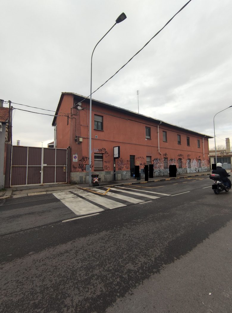 Locale commerciale in vendita a Torino