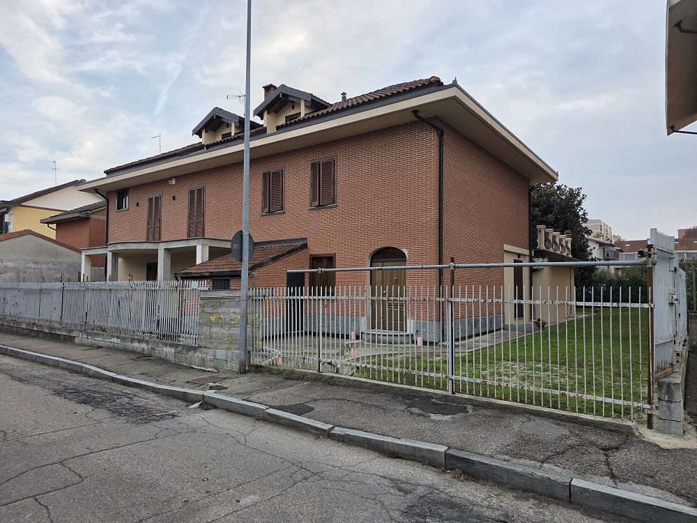 Villa in vendita a Nichelino