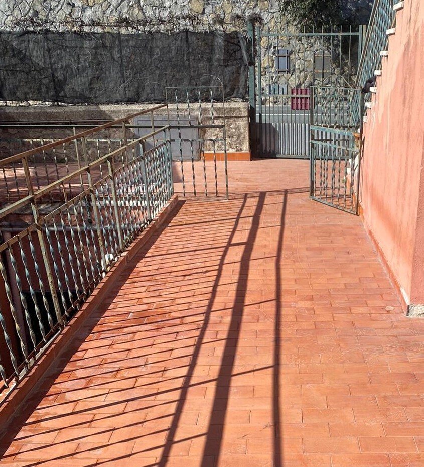 Casa indipendente da ristrutturare a San Remo